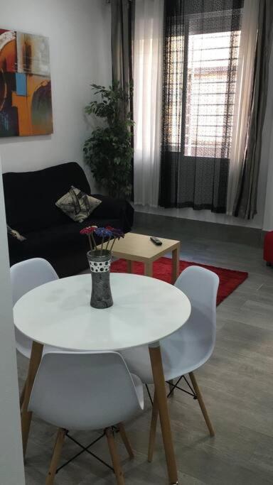 Apartamento A, A 3 Minutos De La Estacion Central De Bus Y Tren Malaga Zewnętrze zdjęcie